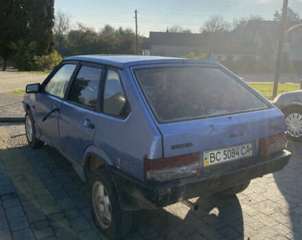 ВАЗ 2109 1990 у Львові на Automoto.ua Синій ВАЗ 2109, об'ємом двигуна 1.3 л та пробігом 100 тис. км за 420 $, фото 3 на Automoto.ua