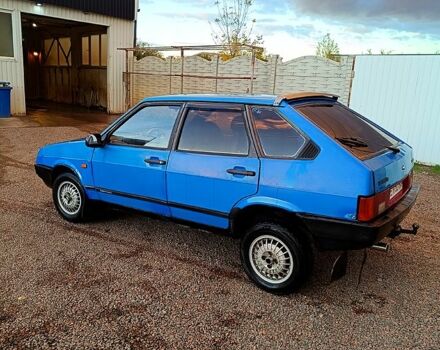 Синий ВАЗ 2109, объемом двигателя 1.3 л и пробегом 310 тыс. км за 999 $, фото 4 на Automoto.ua