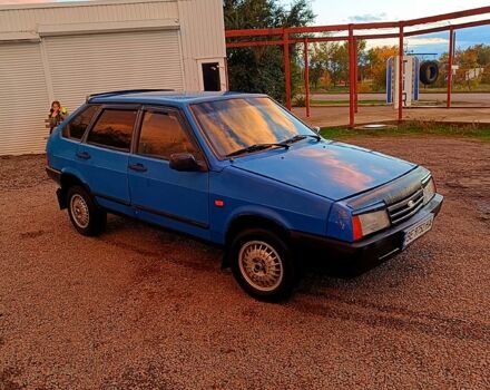 Синий ВАЗ 2109, объемом двигателя 1.3 л и пробегом 310 тыс. км за 999 $, фото 2 на Automoto.ua