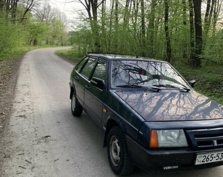 Синий ВАЗ 2109, объемом двигателя 1.5 л и пробегом 350 тыс. км за 1300 $, фото 2 на Automoto.ua