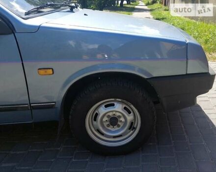 Синий ВАЗ 2109, объемом двигателя 1.1 л и пробегом 27 тыс. км за 2000 $, фото 1 на Automoto.ua
