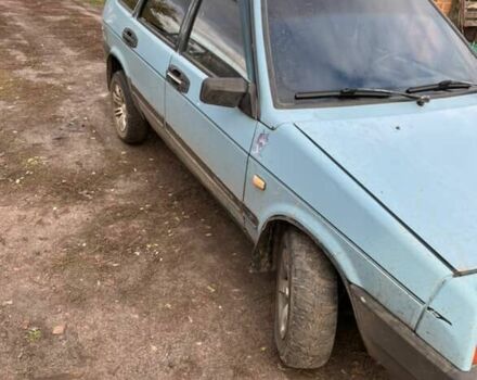 ВАЗ 2109 1992 в Черкассах на Automoto.ua Синий ВАЗ 2109, объемом двигателя 1.3 л и пробегом 99 тыс. км за 800 $, фото 2 на Automoto.ua
