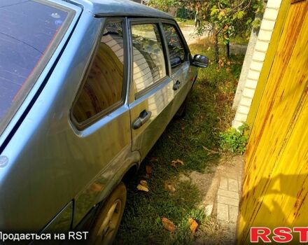 Синий ВАЗ 2109, объемом двигателя 1.5 л и пробегом 200 тыс. км за 1100 $, фото 4 на Automoto.ua