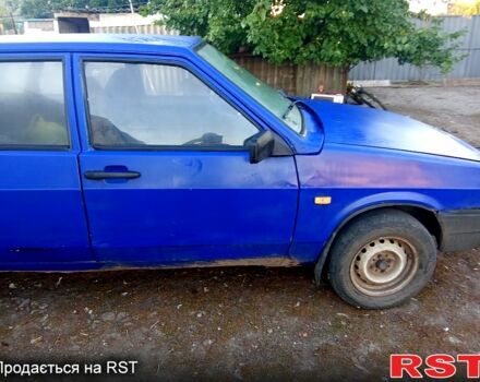 Синий ВАЗ 2109, объемом двигателя 1.5 л и пробегом 200 тыс. км за 500 $, фото 2 на Automoto.ua