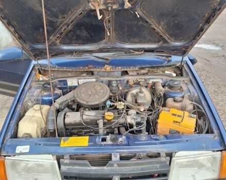 Синий ВАЗ 2109, объемом двигателя 1.5 л и пробегом 90 тыс. км за 674 $, фото 5 на Automoto.ua