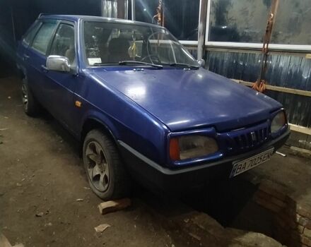Синий ВАЗ 2109, объемом двигателя 1.5 л и пробегом 150 тыс. км за 779 $, фото 1 на Automoto.ua