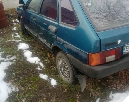 Синий ВАЗ 2109, объемом двигателя 1.5 л и пробегом 400 тыс. км за 400 $, фото 2 на Automoto.ua