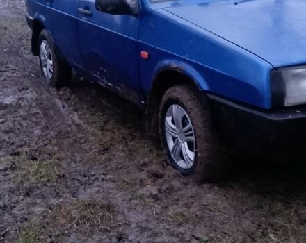 Синий ВАЗ 2109, объемом двигателя 1.5 л и пробегом 2 тыс. км за 756 $, фото 2 на Automoto.ua