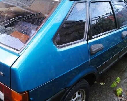Синий ВАЗ 2109, объемом двигателя 1.5 л и пробегом 220 тыс. км за 1500 $, фото 3 на Automoto.ua