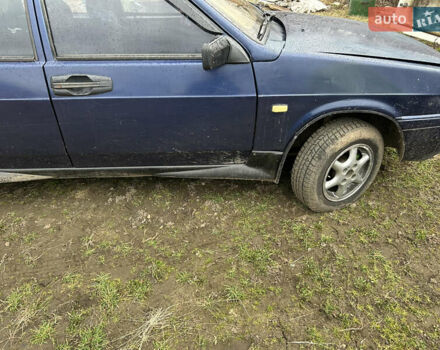 Синий ВАЗ 2109, объемом двигателя 1.5 л и пробегом 300 тыс. км за 750 $, фото 3 на Automoto.ua