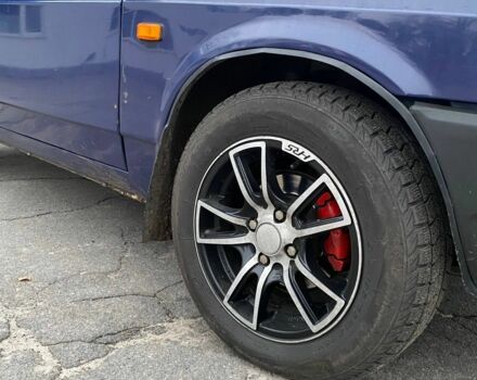 Синий ВАЗ 2109, объемом двигателя 0 л и пробегом 300 тыс. км за 2000 $, фото 15 на Automoto.ua