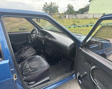 Синий ВАЗ 2109, объемом двигателя 1.5 л и пробегом 210 тыс. км за 899 $, фото 4 на Automoto.ua