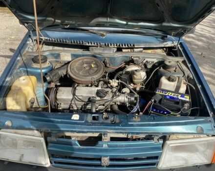 ВАЗ 2109 1999 в Миргороде на Automoto.ua Синий ВАЗ 2109, объемом двигателя 1.5 л и пробегом 190 тыс. км за 556 $, фото 6 на Automoto.ua