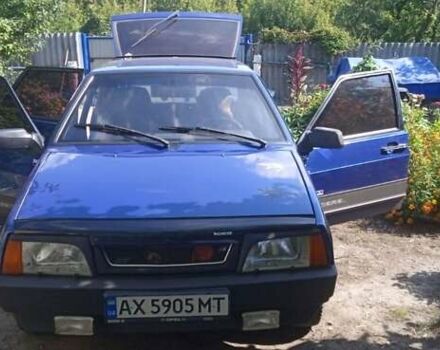 Синий ВАЗ 2109, объемом двигателя 1.5 л и пробегом 207 тыс. км за 2000 $, фото 2 на Automoto.ua