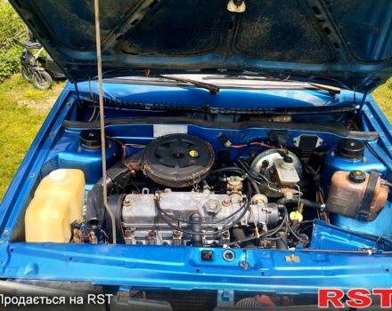 Синий ВАЗ 2109, объемом двигателя 1.5 л и пробегом 120 тыс. км за 1300 $, фото 6 на Automoto.ua