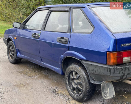 Синий ВАЗ 2109, объемом двигателя 1.5 л и пробегом 200 тыс. км за 1150 $, фото 3 на Automoto.ua