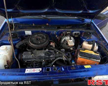 Синий ВАЗ 2109, объемом двигателя 1.5 л и пробегом 239 тыс. км за 1300 $, фото 2 на Automoto.ua