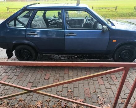 Синій ВАЗ 2109, об'ємом двигуна 5 л та пробігом 250 тис. км за 970 $, фото 3 на Automoto.ua