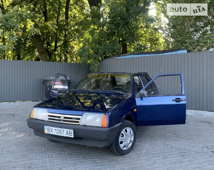 Синий ВАЗ 2109, объемом двигателя 1.5 л и пробегом 220 тыс. км за 1450 $, фото 2 на Automoto.ua