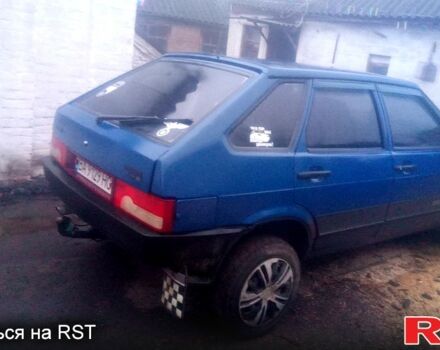 Синий ВАЗ 2109, объемом двигателя 1.5 л и пробегом 100 тыс. км за 1100 $, фото 2 на Automoto.ua