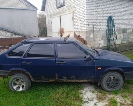 ВАЗ 2109 2004 в Яворове на Automoto.ua Синий ВАЗ 2109, объемом двигателя 1.5 л и пробегом 1 тыс. км за 650 $, фото 4 на Automoto.ua