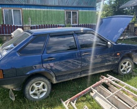 ВАЗ 2109 2004 в Надворной на Automoto.ua Синий ВАЗ 2109, объемом двигателя 1.5 л и пробегом 80 тыс. км за 1100 $, фото 2 на Automoto.ua