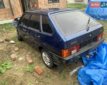 Синий ВАЗ 2109, объемом двигателя 1.5 л и пробегом 220 тыс. км за 800 $, фото 2 на Automoto.ua