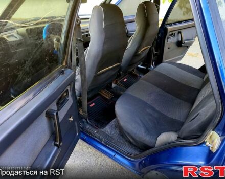 Синий ВАЗ 2109, объемом двигателя 1.5 л и пробегом 180 тыс. км за 2000 $, фото 5 на Automoto.ua