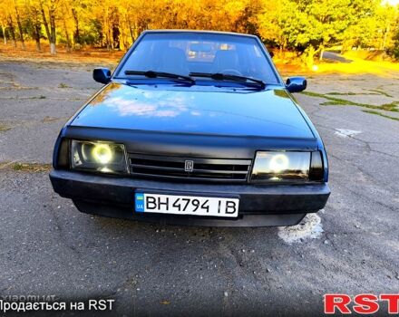 Синий ВАЗ 2109, объемом двигателя 1.5 л и пробегом 180 тыс. км за 2000 $, фото 2 на Automoto.ua