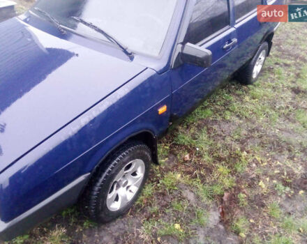Синий ВАЗ 2109, объемом двигателя 1.5 л и пробегом 100 тыс. км за 1200 $, фото 1 на Automoto.ua