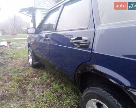 Синий ВАЗ 2109, объемом двигателя 1.5 л и пробегом 100 тыс. км за 1200 $, фото 2 на Automoto.ua