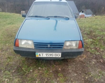 Синий ВАЗ 2109, объемом двигателя 5 л и пробегом 200 тыс. км за 650 $, фото 4 на Automoto.ua