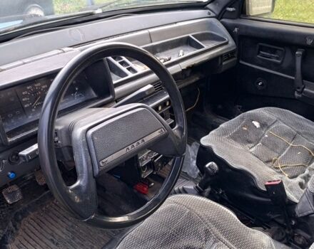 Синий ВАЗ 2109, объемом двигателя 1.5 л и пробегом 200 тыс. км за 350 $, фото 3 на Automoto.ua