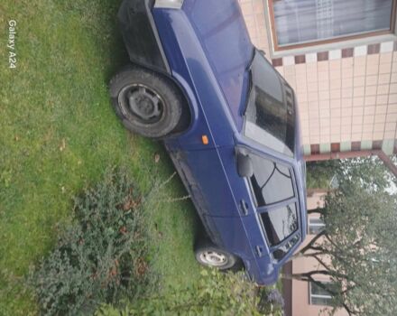 Синий ВАЗ 2109, объемом двигателя 1.5 л и пробегом 180 тыс. км за 840 $, фото 2 на Automoto.ua