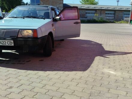 ВАЗ 2109 1987 у Калуше на Automoto.ua Синій ВАЗ 2109, об'ємом двигуна 1.3 л та пробігом 999 тис. км за 1000 $, фото 1 на Automoto.ua