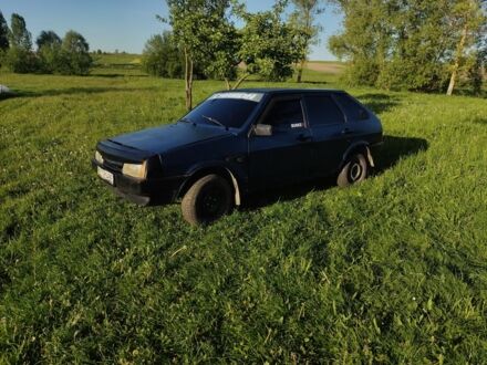 ВАЗ 2109 1987 в Яворове на Automoto.ua Синий ВАЗ 2109, объемом двигателя 0 л и пробегом 389 тыс. км за 358 $, фото 1 на Automoto.ua