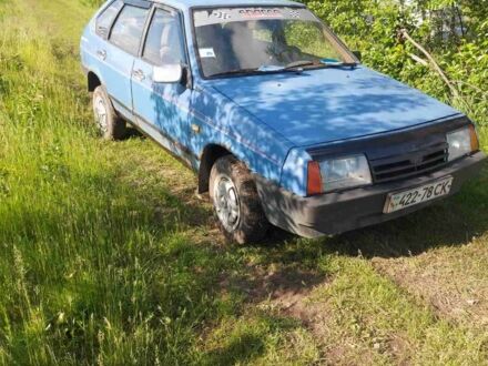 ВАЗ 2109 1988 у Полтаві на Automoto.ua Синій ВАЗ 2109, об'ємом двигуна 1.3 л та пробігом 249 тис. км за 37999 $, фото 1 на Automoto.ua