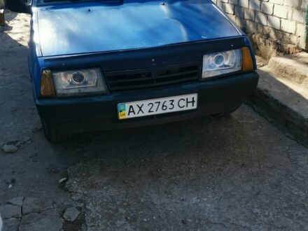 ВАЗ 2109 1988 у Павлограде на Automoto.ua Синій ВАЗ 2109, об'ємом двигуна 1.3 л та пробігом 10 тис. км за 847 $, фото 1 на Automoto.ua