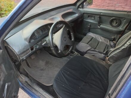 ВАЗ 2109 1988 в Кривом Роге на Automoto.ua Синий ВАЗ 2109, объемом двигателя 1.3 л и пробегом 57 тыс. км за 486 $, фото 1 на Automoto.ua
