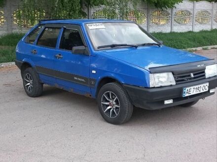 ВАЗ 2109 1989 у Соленом на Automoto.ua Синій ВАЗ 2109, об'ємом двигуна 1.5 л та пробігом 1000 тис. км за 1087 $, фото 1 на Automoto.ua