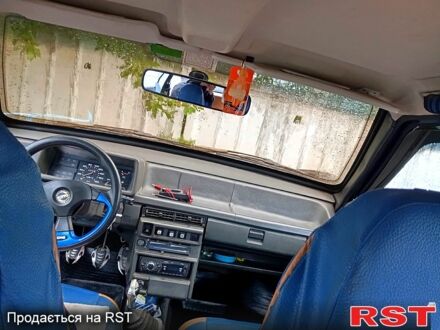 ВАЗ 2109 1989 у Дунаевцах на Automoto.ua Синій ВАЗ 2109, об'ємом двигуна 1.3 л та пробігом 46 тис. км за 600 $, фото 1 на Automoto.ua
