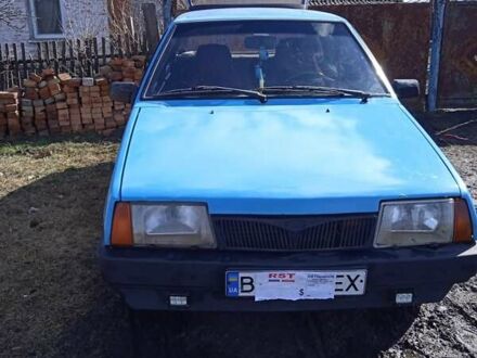 ВАЗ 2109 1989 у Новых Санжарах на Automoto.ua Синій ВАЗ 2109, об'ємом двигуна 0 л та пробігом 70 тис. км за 1700 $, фото 1 на Automoto.ua