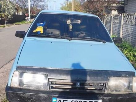ВАЗ 2109 1990 у Павлограде на Automoto.ua Синій ВАЗ 2109, об'ємом двигуна 1.5 л та пробігом 900 тис. км за 1700 $, фото 1 на Automoto.ua