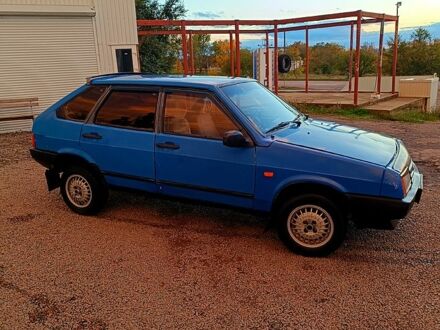 ВАЗ 2109 1990 в Новой Одессе на Automoto.ua Синий ВАЗ 2109, объемом двигателя 1.3 л и пробегом 310 тыс. км за 999 $, фото 1 на Automoto.ua