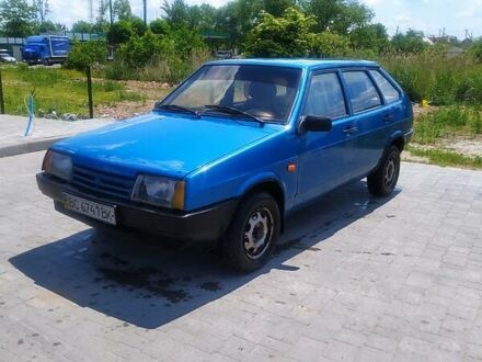 ВАЗ 2109 1990 в Каменке-Бугской на Automoto.ua Синий ВАЗ 2109, объемом двигателя 0 л и пробегом 100 тыс. км за 750 $, фото 1 на Automoto.ua