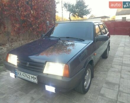 Синий ВАЗ 2109, объемом двигателя 1.5 л и пробегом 199 тыс. км за 2003 $, фото 1 на Automoto.ua