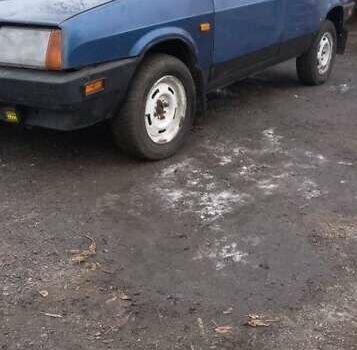 Синий ВАЗ 2109, объемом двигателя 1.3 л и пробегом 360 тыс. км за 619 $, фото 1 на Automoto.ua