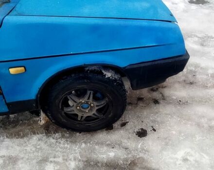 Синій ВАЗ 2109, об'ємом двигуна 1.5 л та пробігом 0 тис. км за 1000 $, фото 1 на Automoto.ua