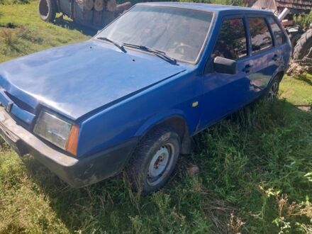 ВАЗ 2109 1992 у Ужгороді на Automoto.ua Синій ВАЗ 2109, об'ємом двигуна 2 л та пробігом 2 тис. км за 350 $, фото 1 на Automoto.ua
