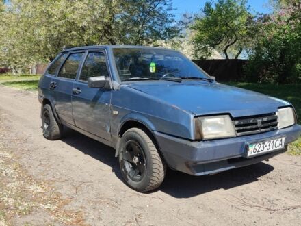 ВАЗ 2109 1992 у Конотопе на Automoto.ua Синій ВАЗ 2109, об'ємом двигуна 1.5 л та пробігом 230 тис. км за 1013 $, фото 1 на Automoto.ua